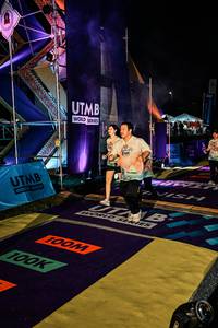 BIB: 
                            <button type="button" onclick="openModal(25252586)" class="btn btn-primary btn-sm float-right btn-popup" data-toggle="modal" data-target=".modal-high-quality">
                        <i class="fas fa-shopping-cart"></i> Add to Cart
                    </button>
                                            <button type="button" onclick="isThisMe(25252586, true)" class="btn btn-success btn-sm float-right btn-popup btn-isme hidden" data-toggle="tooltip" data-placement="bottom" title="นี่คือรูปของคุณใช่ไหม คลิกที่นี่เพื่อเอาเข้าอัลบั้ม">
                        <i class="fas fa-plus"></i> Add to album
                    </button>
                    <button type="button" onclick="isThisMe(25252586, false)" class="btn btn-warning btn-sm float-right btn-popup btn-isnotme hidden">
                        <i class="fas fa-ban"></i> Remove from album
                    </button>